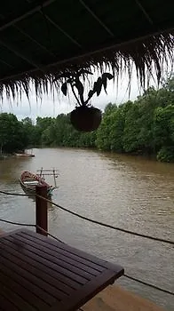 *** Inn Spayhiti Hotel Sihanoukville Cambodia